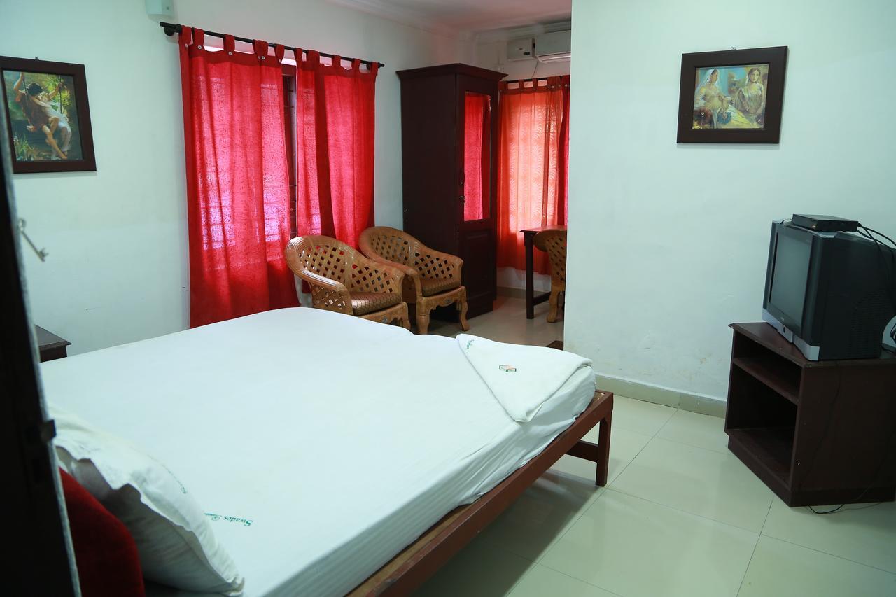 Swades Residency Hotel Cheruvalli Exterior foto